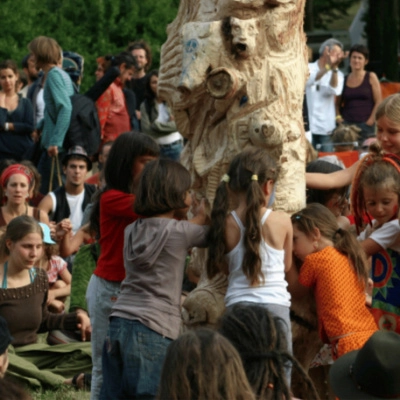 Stage de Sculpture Collectif d'un Totem (31)