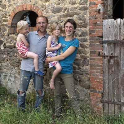 Ferme bocagère cherche famille (53)