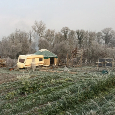 Urgent-Yourte à Louer sur Terrain 12 Hectares Dès Fin Janvier (87)