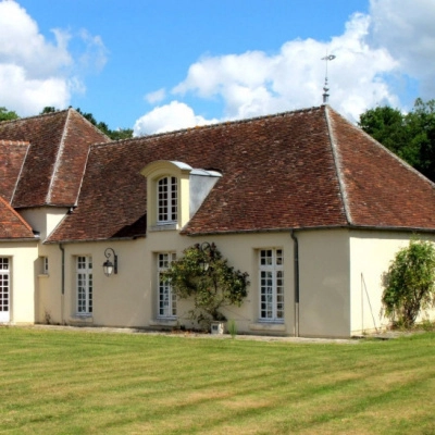 Belle Maison de 850 m² sur 9ha de Terrain (Forêt, Verger, Étang) (78)