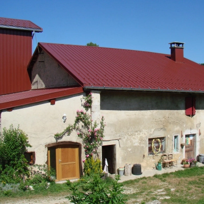 Ancienne Ferme en Partie Rénovée dans le Haut Jura (39)