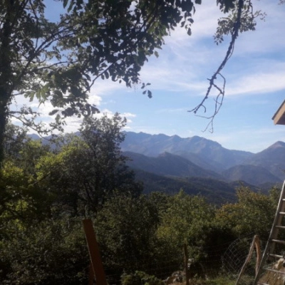 Ferme Autonome de Montagne Accueille de Nouveaux Résidents (09)