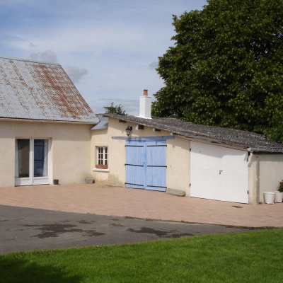 Longère Rénovee sur 1 Hectare avec Étang (41)