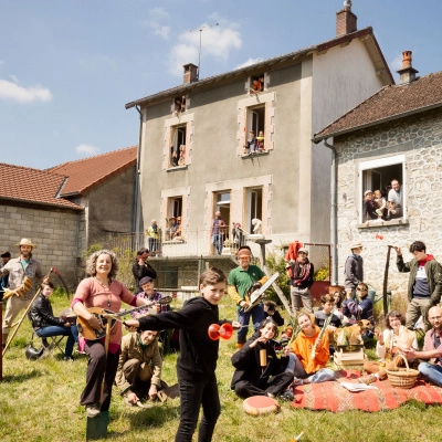 Les Tisserands accueillent de nouvelles personnes en Creuse (23)