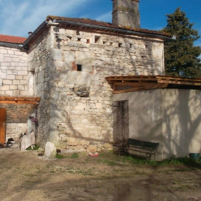 Ferme à Rénover sur 5 Hectares (46)