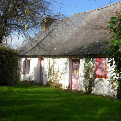 Chaumiere dans Écohameau